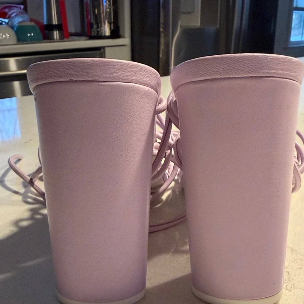 Gianni Bini leather strappy ankle wrap toe loop sandals Size 10M Color Purple